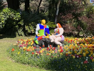 Andre Heller Garten (10 Minuten zu Fuß)