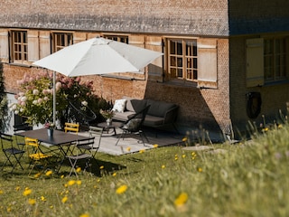 Terasse mit Morgensonne