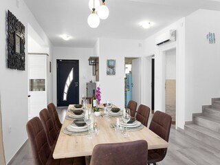 Villa Krnica Características 22