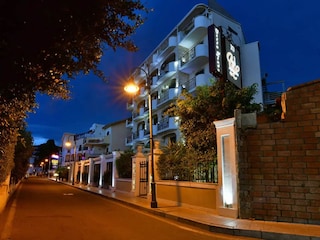 Apartment Giardini Naxos Außenaufnahme 1