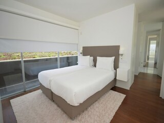 Villa Nadadouro Features 24