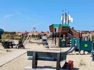 speeltuin op ongeveer 500 meter vanaf de woning