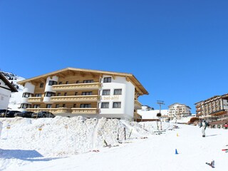 Hausansicht Winter