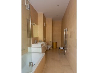 Top 10 - Zimmer 1 Bad (1)