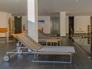 Wellnessbereich - Innenpool (5)