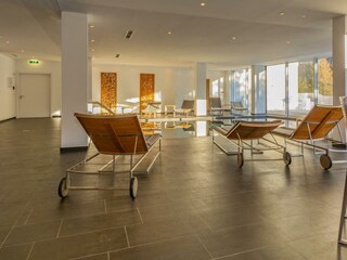 Wellnessbereich - Innenpool (10)