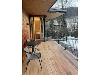 Dachterrasse vor Badezimmer