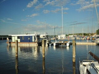 Hausboot Ribnitz-Damgarten Außenaufnahme 3