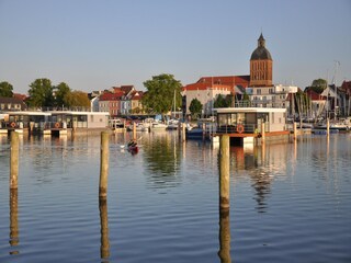 Hausboot Ribnitz-Damgarten Außenaufnahme 8