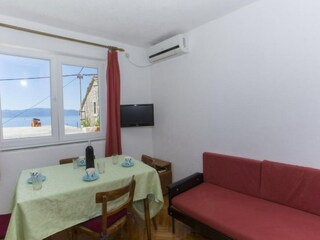 Apartment Brist Features 6