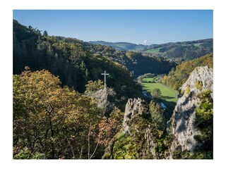 Das weiße Kreuz an der Wäller Tour Bärenkopp