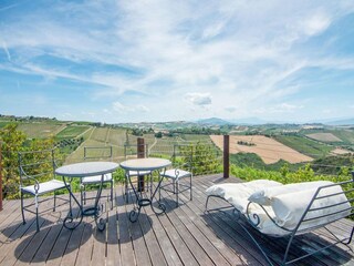 Apartment Acquaviva Picena Außenaufnahme 9