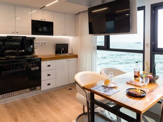 Wohnzimmer Küche TV