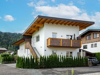 Ferienwohnungen_N+C_Apfeldorf_2b_St_Johann_Haus_au