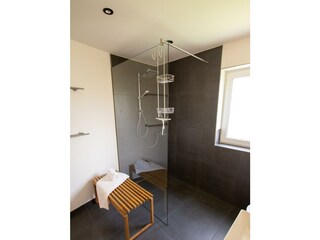 Am Wiesental-Badezimmer  1