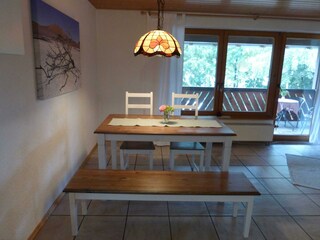 Essbereich und Balkon