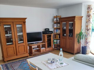 Georgs Ferienwohnung-Ess- und Wohnbereich