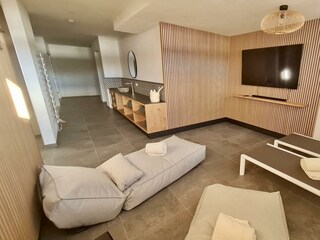 7aa69f65-2bbf-4cd5-9e92-97aaf48ee542