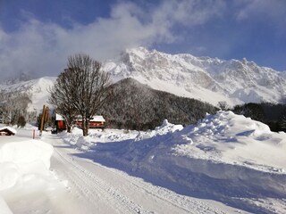 Rodelspaß direkt zum Haus!