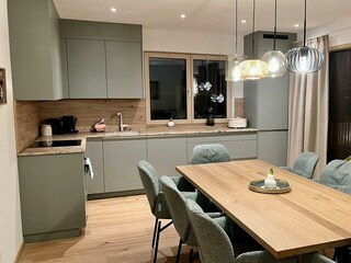 e0876920-72e4-44df-af8a-eee2ed279ee9