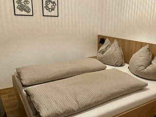 268f4a86-b6fb-4b69-978b-98d60a008552