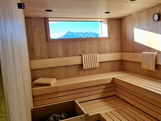 315bdd25-990b-45f4-bbf3-391a82f2dfbb