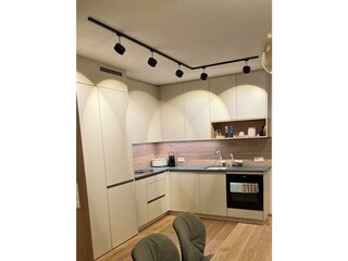 731e52ac-f792-4437-b8c6-f452bdb2090d