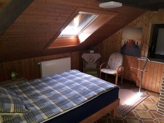 Gästehaus Natterer-Schlafzimmer 2