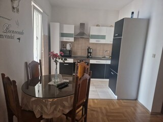 Apartment Okrug Gornji Ausstattung 11