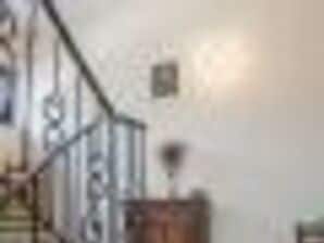 Ferienhaus Family home Dolve Three Bedroom Apartment