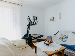 Cross Trainer