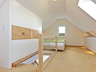 Schlafraum mit Kleiderschrank