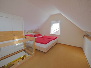 Aufgang, Schrank, Boxspringbetten mit Encasings
