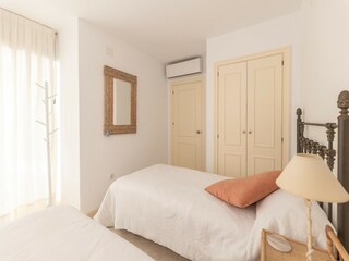 Holiday house Marbella Features 25