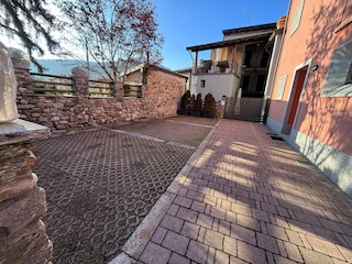 Appartement Brezzo di Bedero Buitenaudio-opname 7