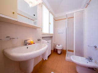 Holiday house Porlezza Features 18