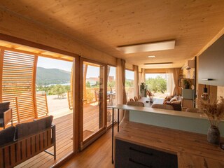 Holiday house Grebastica Features 6