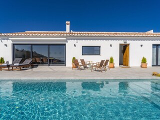 Privater Salzwasserpool