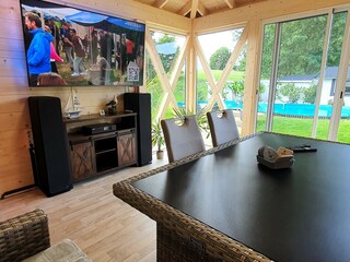 Neuer überdachter Pavillon 2025