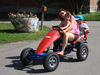 Catcarfahren macht auch den Erwachsenen Spatz