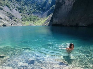 Sie können im Blaue See schwimmen