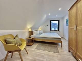 Wohlfühlschlafzimmer mit Doppelbett