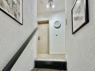 Treppenaufgang zur Ferienwohnung