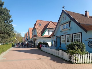 Die autofreie Einkaufstraße