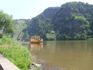 Römerschiff vor der Moselloreley