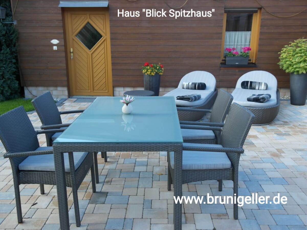 2. Ferienhaus "Blick Spritzhaus"