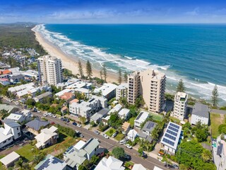 Apartment Sunshine Beach Outdoor Recording 2