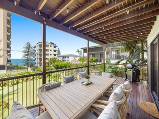 Apartment Sunshine Beach Outdoor Recording 1