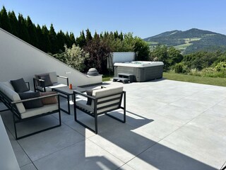 Terrasse mit Whirlpool