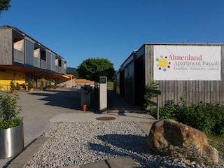 Almenland Apartment Passail Vorplatz
